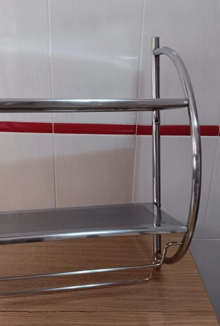 Estantería cromada doble de metal. Buen estado