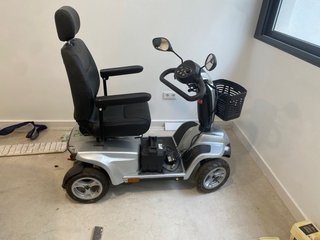 Scooter Eléctrico Galaxy Plata