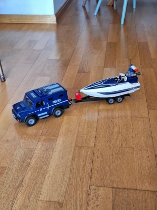 Playmobil Coche Policía y Lancha