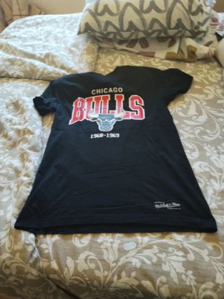 Camiseta Chicago Bulls Juvenil Negra