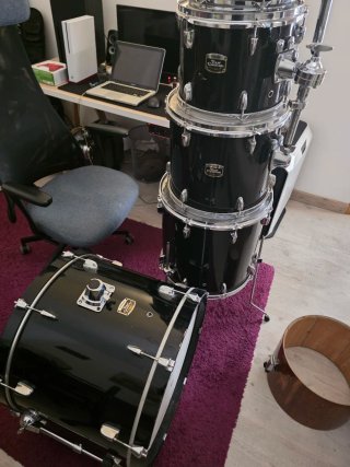 Bateria acústica Yamaha Tour Custom Maple