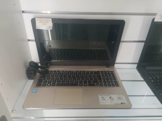 Asus Portátil Intel Dual-Core N3050 4GB RAM