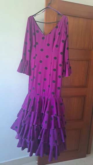 Vestido Flamenca  buganvilla  y lunares negros
