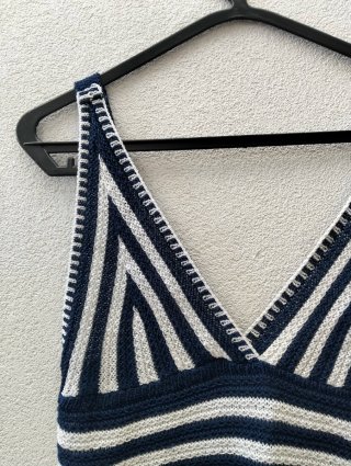 Top Curto Riscas Azul e Branco Tamanho Único