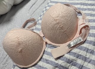 Sujetador encaje rosa Primark 85D