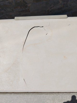 Baúl de resina beige para exterior