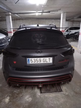 Infiniti FX37 2009