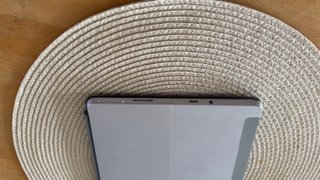 Microsoft Surface Go 2 + Tastiera (Leggi descrizione)