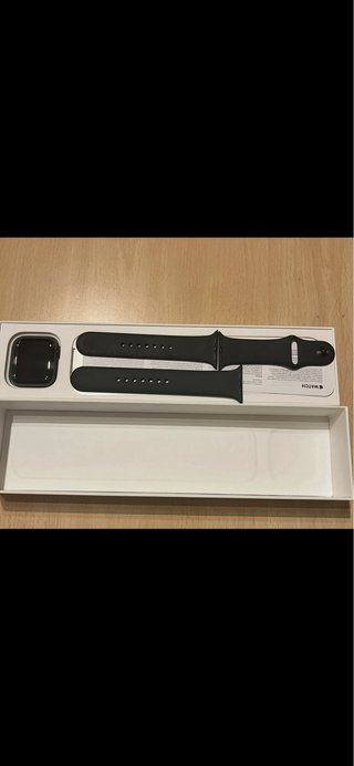 Apple Watch Series 5 GPS + Cellular 44mm