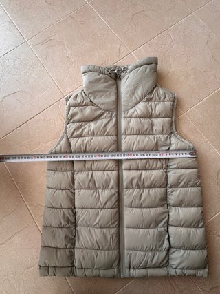 Chaleco Zara Gris