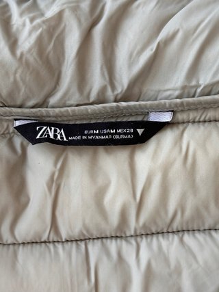 Chaleco Zara Gris
