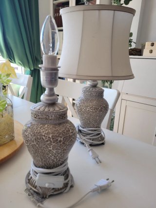 Lámparas de mesa con cristales