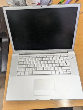 MacBook pro y Dell Inspiron 7000 Plata