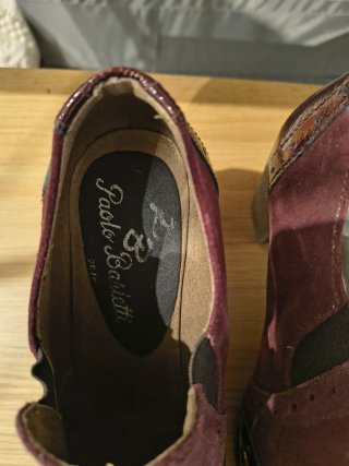 Botines tacón ante burdeos