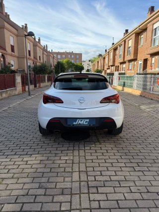 Opel Astra 2014