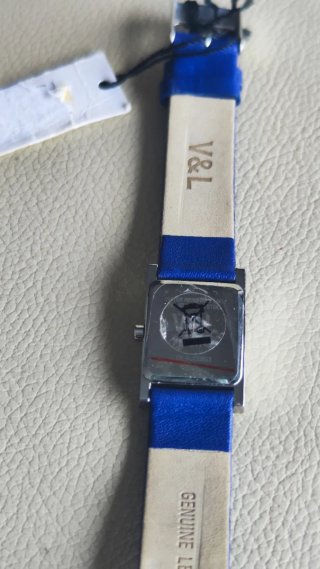 Reloj V&L chica nuevo