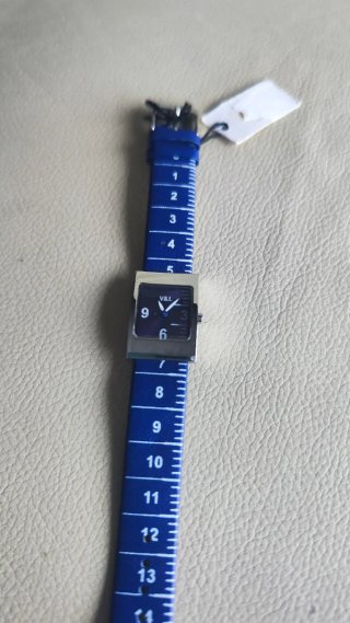 Reloj V&L chica nuevo
