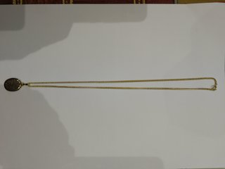 Colgante damasquinado con cadena