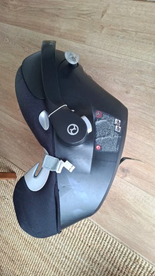 Seggiolino auto Cybex per neonati