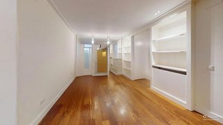 Piso en venta en Universidad - Malasaña en Madrid