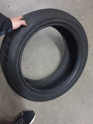 Rueda 225/45 R 18