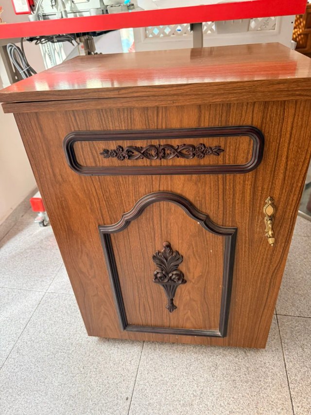 Máquina de coser Alfa modelo 65