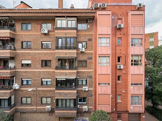 Piso en alquiler en Fuente del Berro en Madrid