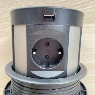 Enchufe retráctil 4 tomas + 2 USB