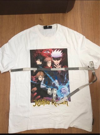 Camiseta Estampada Jujutsu Kaisen