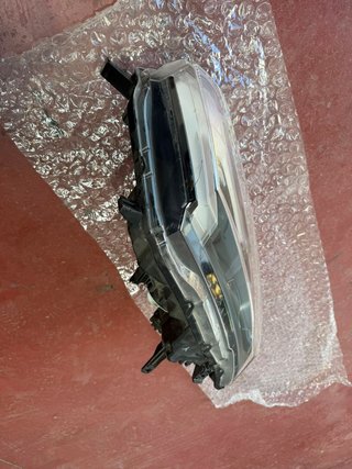 26010-6FP1A Faro Derecho Nissan X-Trail 2017-2021