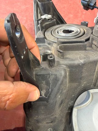 26010-6FP1A Faro Derecho Nissan X-Trail 2017-2021