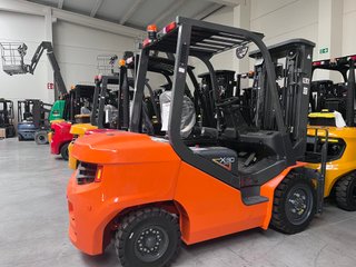 Carretilla elevadora nueva