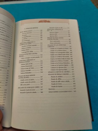 Libro de ajedrez Ajedrez para jóvenes.