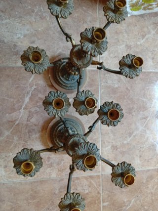 Candelabri in metallo e marmo