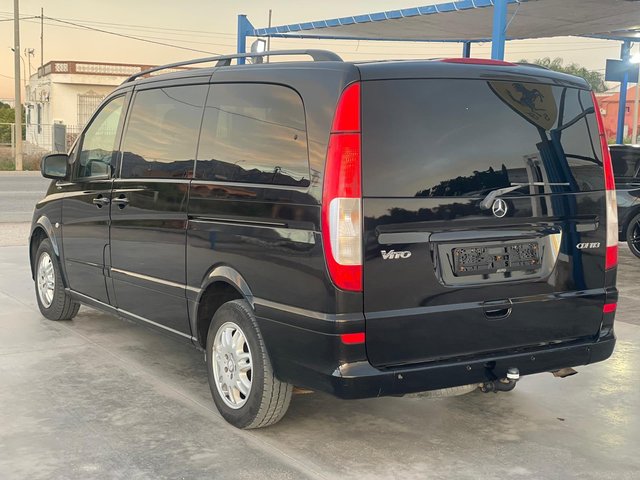 Mercedes-Benz Vito 2012