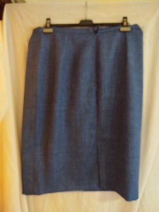 Traje DANGAPHER chaqueta y falda azul
