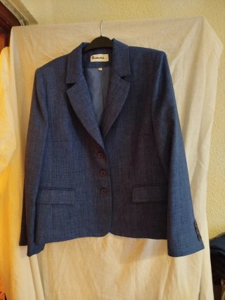 Traje DANGAPHER chaqueta y falda azul