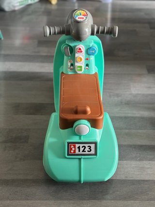 Correpasillos Moto Scooter Fisher-Price