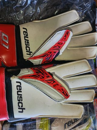 Guantes de portero Reusch (varios colores y tallas