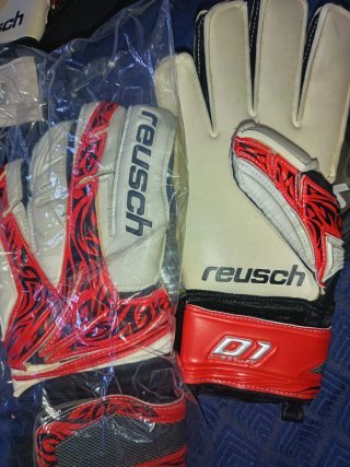 Guantes de portero Reusch (varios colores y tallas