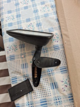 Espejo retrovisor 124