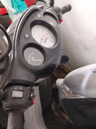 Honda X8R