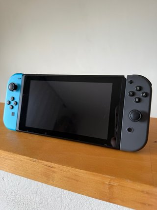 Nintendo Switch + Accesorios