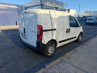 Furgoneta Peugeot Blanca
