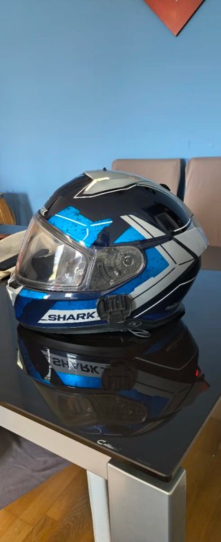 Casco de moto Shark azul
