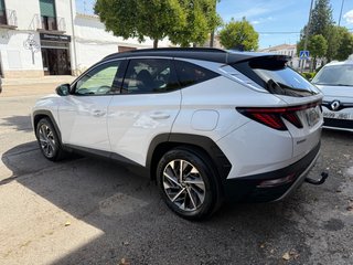 Por 313€ mes-TUCSON 1.6 TGDI 150CV 48V Tecno DCT