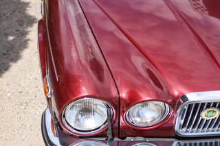 Jaguar  XJ12 1990