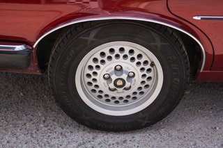 Jaguar  XJ12 1990