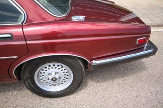 Jaguar  XJ12 1990