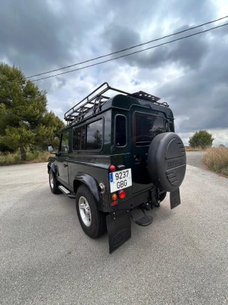 Land Rover Defender 2008